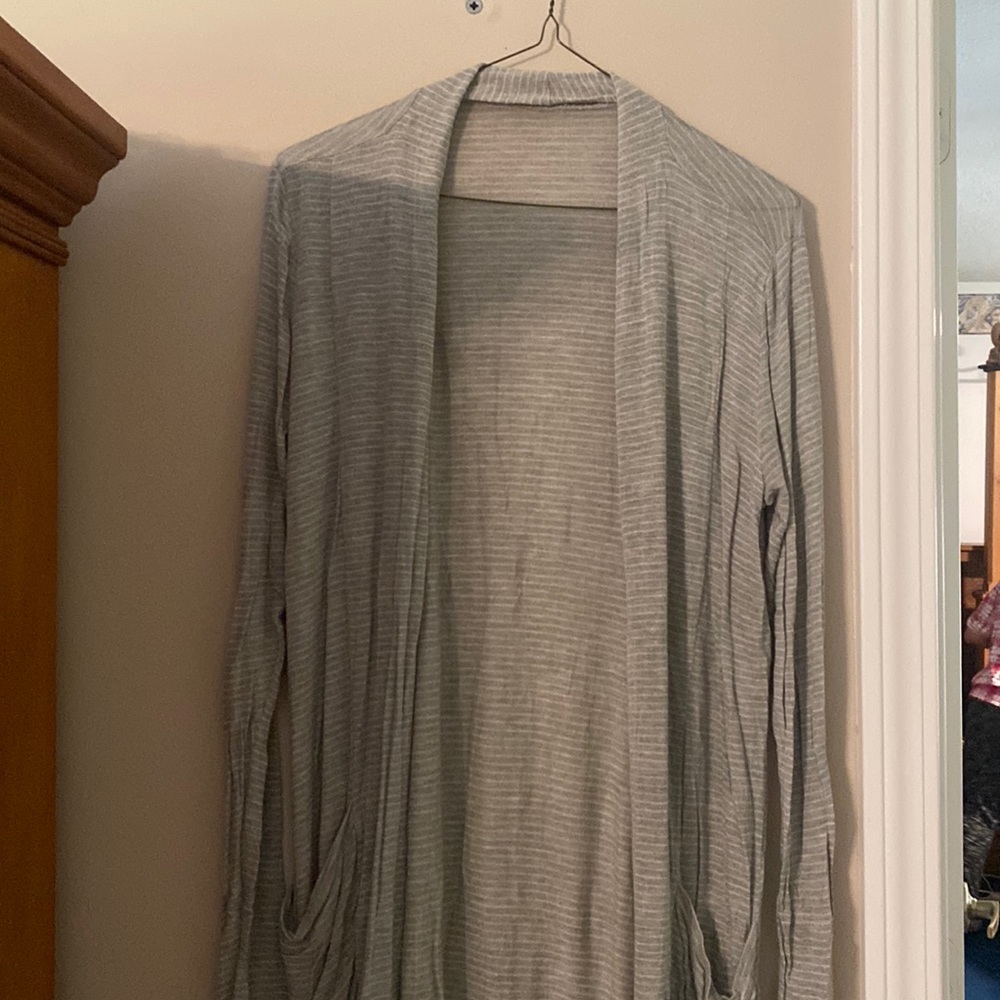 Green thin cardigan